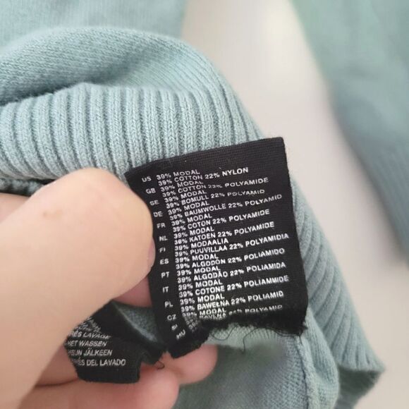 H&M Light Blue V-neck Henley Sweater S - Picture 6 of 7